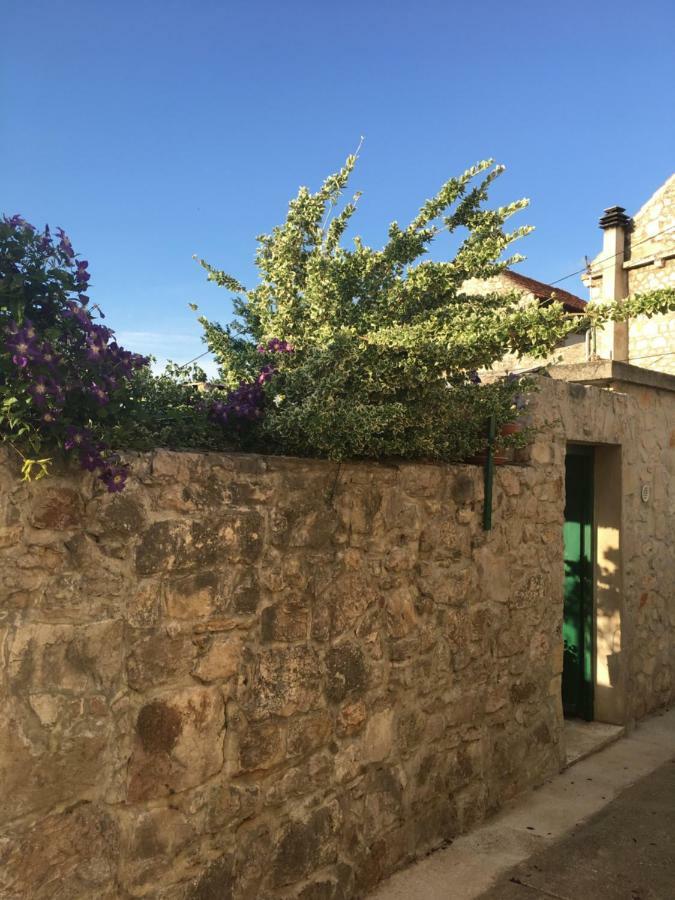 Apartment Stari Murter Exterior foto